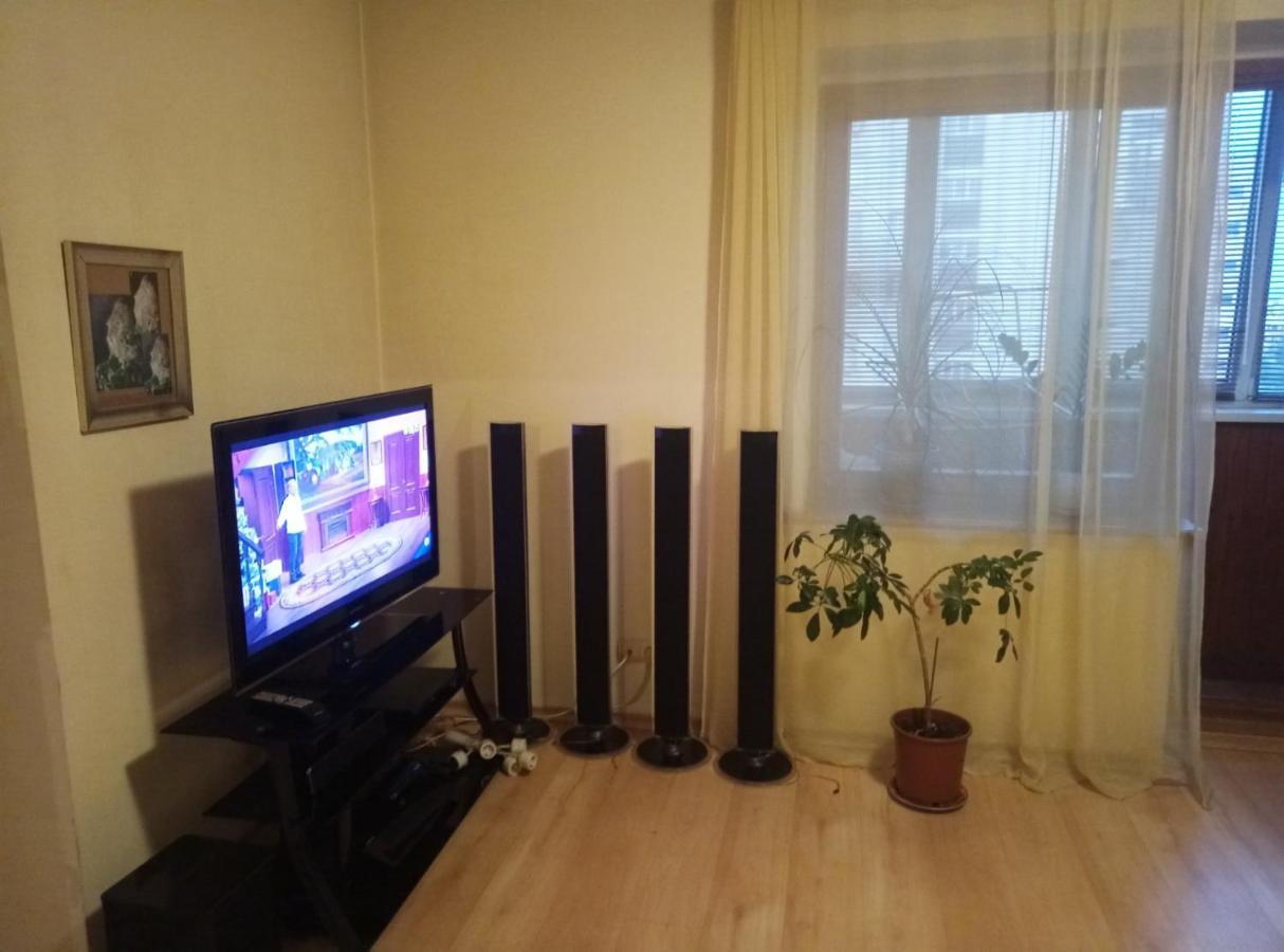 Бастионная 1/36 Apartment Kyiv Exterior photo